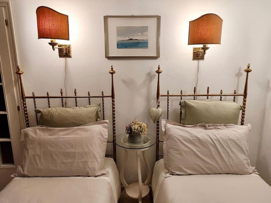 Casa Valli เรจโจเอมิเลีย ภายนอก รูปภาพ