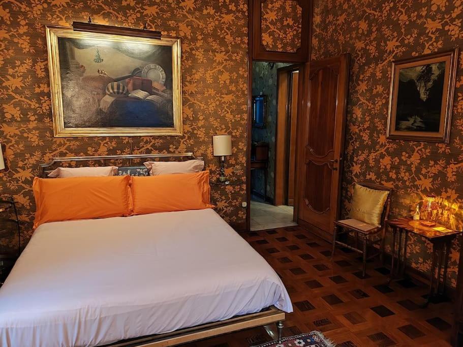 Casa Valli เรจโจเอมิเลีย ภายนอก รูปภาพ