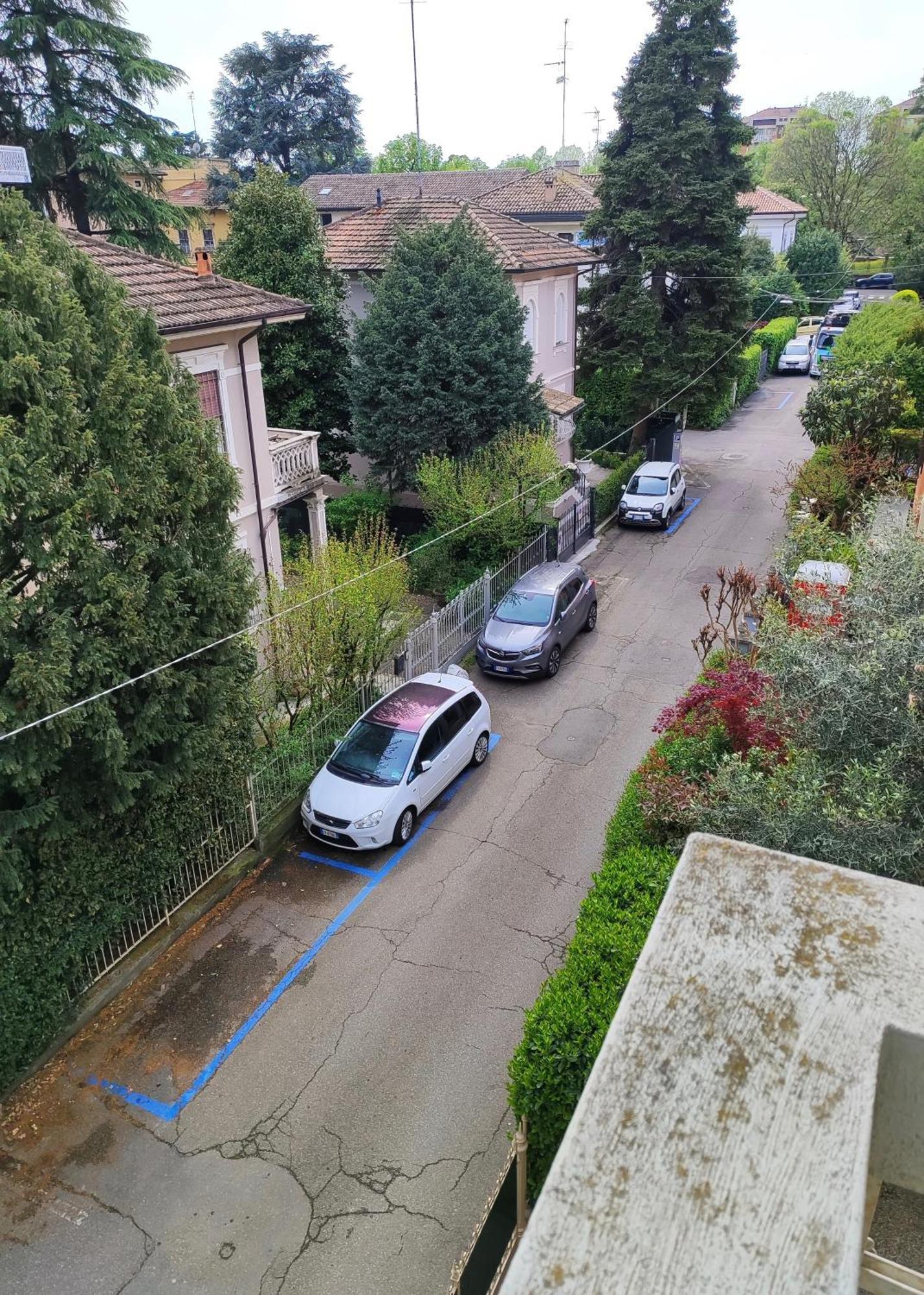Casa Valli เรจโจเอมิเลีย ภายนอก รูปภาพ